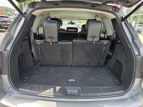 Used 2020 Nissan Pathfinder SL AWD/4WD image 10