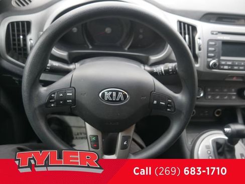 Used 2015 Kia Sportage LX image 30