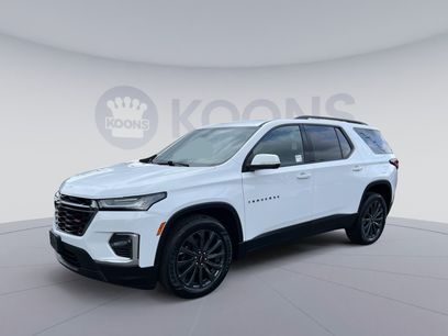 Used 2023 Chevrolet Traverse RS