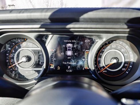 New 2026 Jeep Gladiator Mojave AWD/4WD image 24