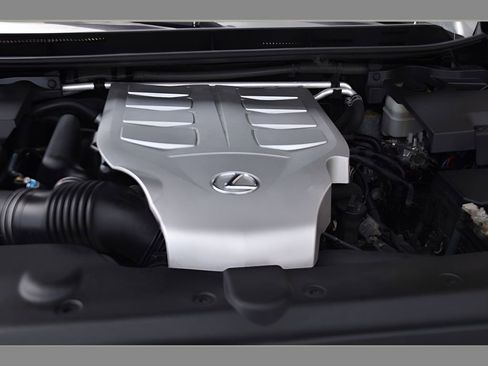 Used 2015 Lexus GX 460 w/ Premium Package AWD/4WD image 25