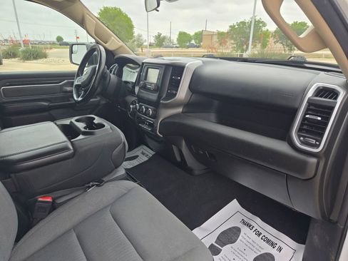 Used 2019 RAM 1500 Big Horn image 17