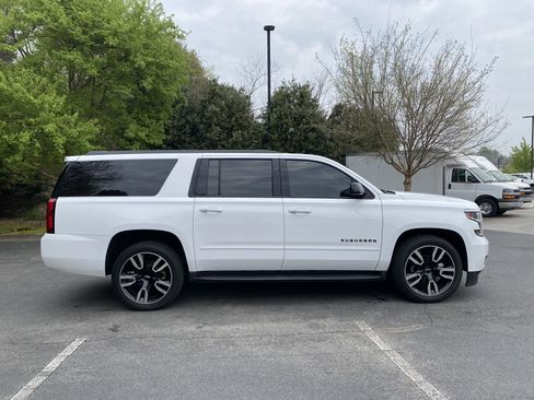 Used 2018 Chevrolet Suburban Premier w/ RST Edition image 10