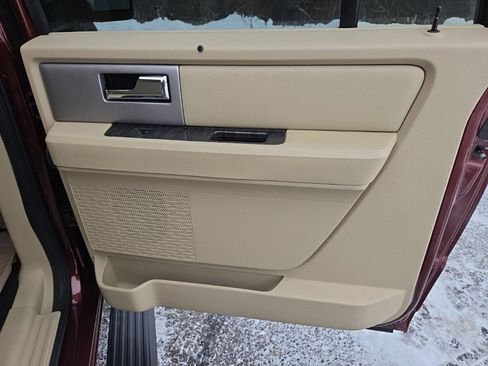 Used 2017 Ford Expedition EL Limited w/ Equipment Group 301A image 37