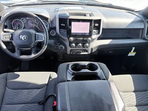 New 2026 RAM 1500 Express AWD/4WD image 7