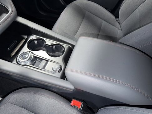 Used 2025 Ford Explorer Active image 19