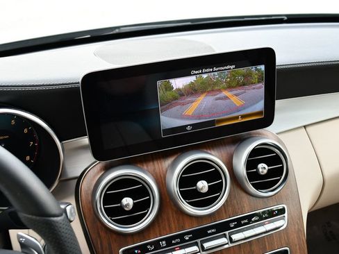 Used 2023 Mercedes-Benz C 300 Cabriolet image 70