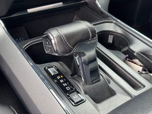 Used 2022 Ford F150 Lariat image 22