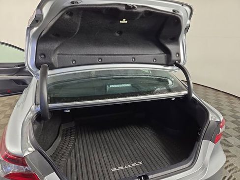 Used 2024 Toyota Camry LE image 29