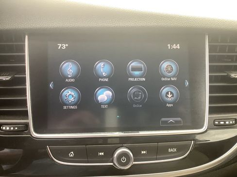 Used 2017 Buick Encore Essence FWD image 36