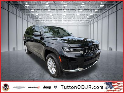 New 2026 Jeep Grand Cherokee L Laredo w/ Trailer Tow Package