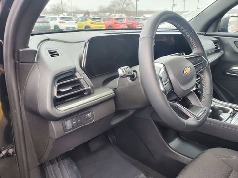 Certified 2024 Chevrolet Traverse LT w/ LPO, Floor Liner Package image 23