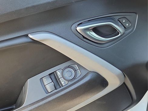 Used 2018 Chevrolet Camaro LT image 13