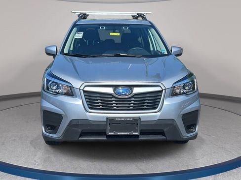 Used 2020 Subaru Forester Premium AWD/4WD image 2