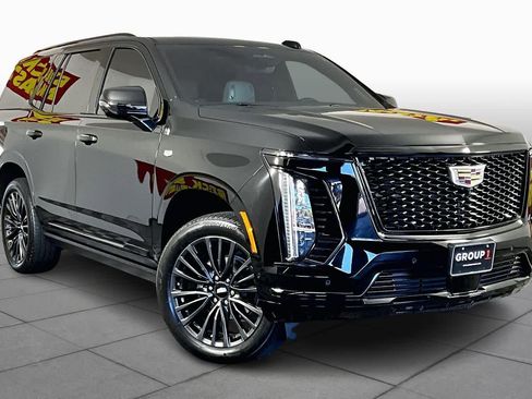 Used 2025 Cadillac Escalade Sport Platinum w/ LPO, Floor Liner Package image 2