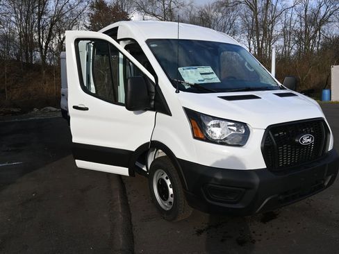 New 2026 Ford Transit 250 148 Medium Roof image 58