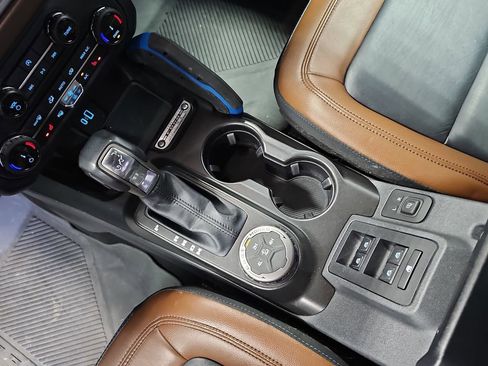 Used 2022 Ford Bronco Outer Banks image 23