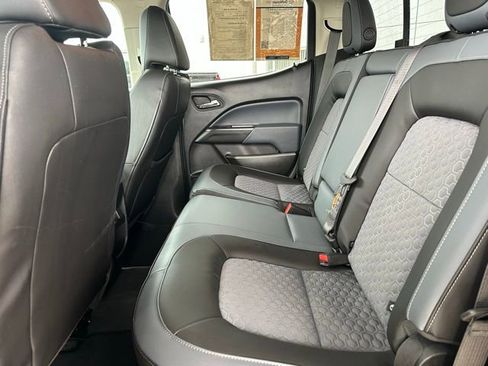 Used 2022 Chevrolet Colorado Z71 image 25