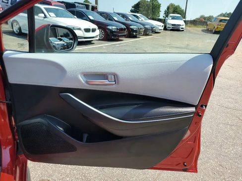 Used 2020 Toyota Corolla SE image 43