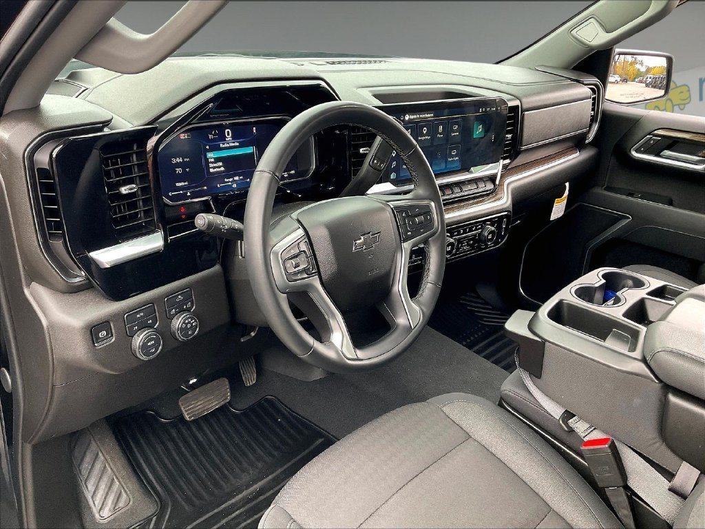 Used 2026 Chevrolet Silverado 1500 RST AWD/4WD image 8
