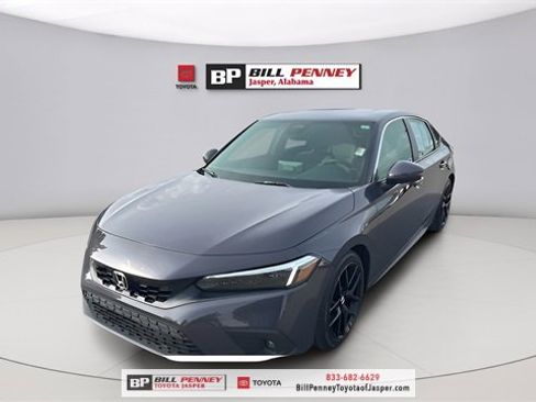 Used 2022 Honda Civic Sport Touring image 1