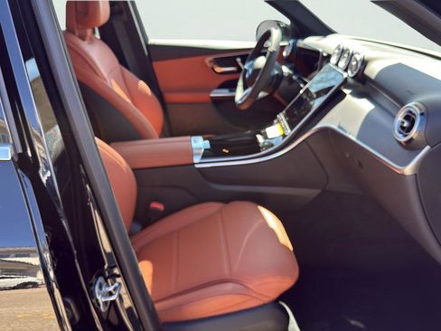 New 2026 Mercedes-Benz GLC 300 4MATIC image 22