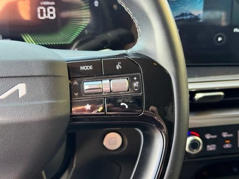 Used 2026 Kia Sorento S FWD image 54