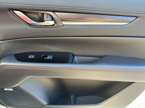 New 2025 MAZDA CX-5 Carbon Edition image 10