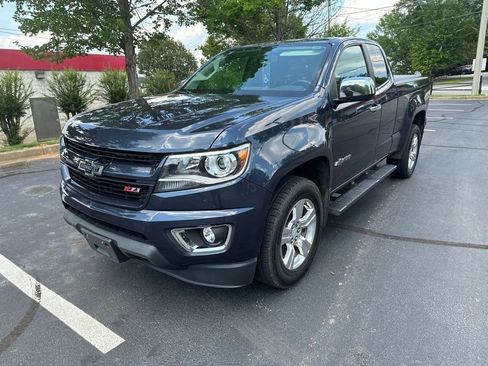 Used 2018 Chevrolet Colorado Z71 w/ Centennial Edition AWD/4WD image 3