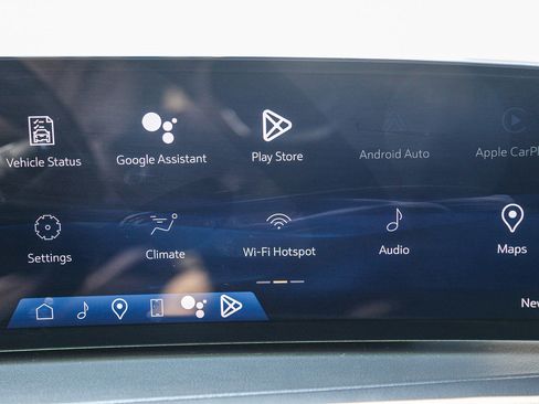 Used 2024 Cadillac XT4 Premium Luxury image 4