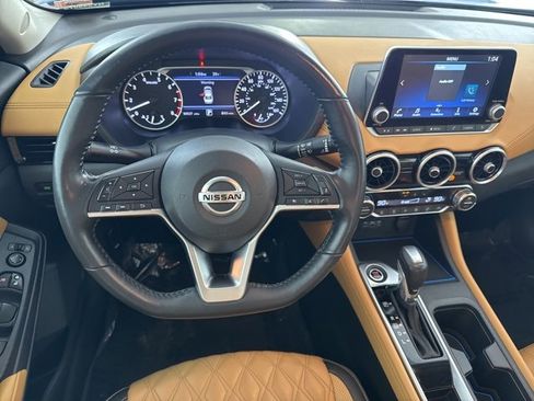 Used 2022 Nissan Sentra SV w/ SV Premium Package image 23