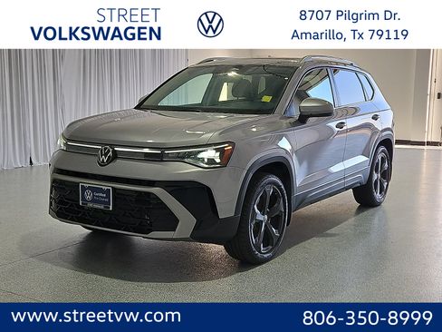Certified 2025 Volkswagen Taos SEL w/ Black Wheel Plus Package AWD/4WD image 1