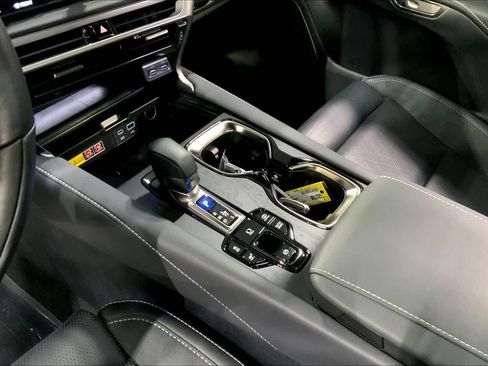 Certified 2025 Lexus RX 450h Luxury image 16