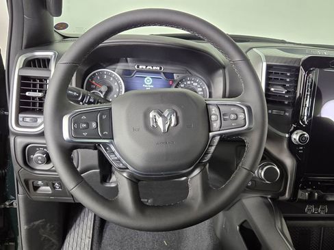 New 2026 RAM 1500 4x4 Crew Cab image 12
