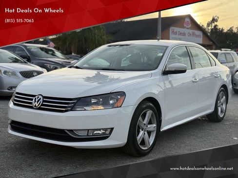 Used 2015 Volkswagen Passat 1.8T Limited Edition image 1