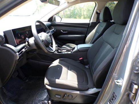 Used 2025 Hyundai Tucson SEL AWD/4WD image 27