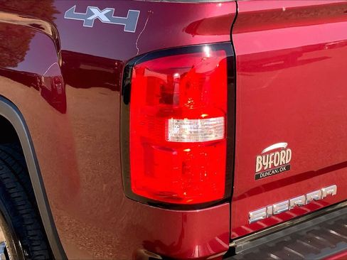 Used 2015 GMC Sierra 1500 Denali w/ Driver Alert Package AWD/4WD image 29