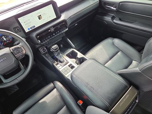 Used 2025 Toyota Land Cruiser w/ Premium Package AWD/4WD image 13