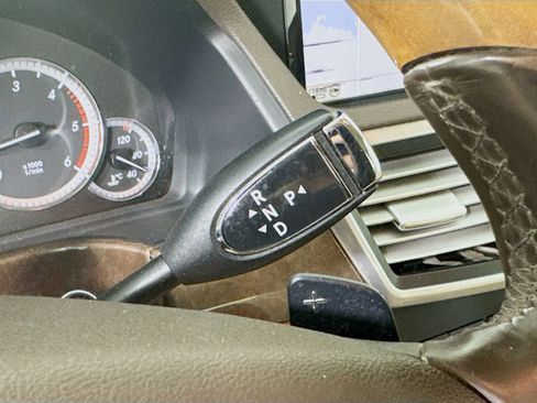 Used 2012 Mercedes-Benz E 350 BlueTEC Sedan image 17