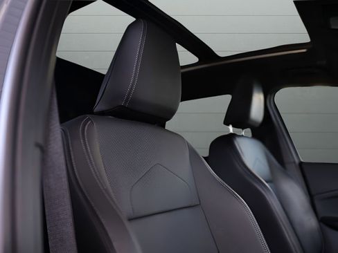 Used 2023 BMW X1 xDrive28i w/ Convenience Package image 69