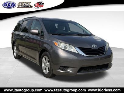 Used 2014 Toyota Sienna LE