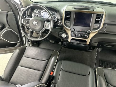 Used 2022 RAM 1500 Laramie AWD/4WD image 16