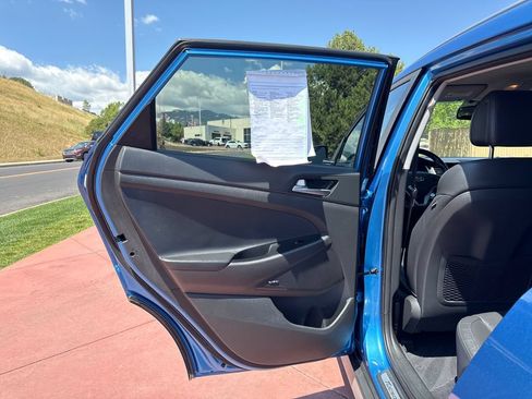 Used 2018 Hyundai Tucson Limited w/ Cargo Package AWD/4WD image 17