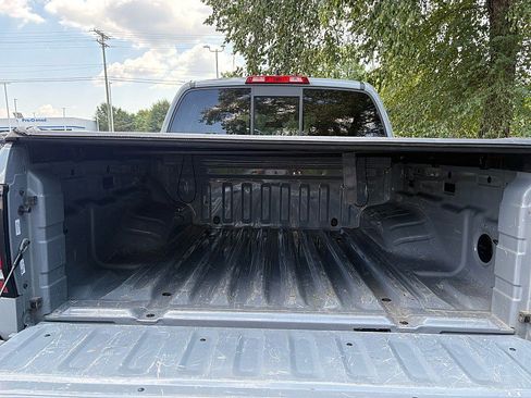 Used 2022 Nissan Frontier Pro-X w/ Technology Package RWD image 18