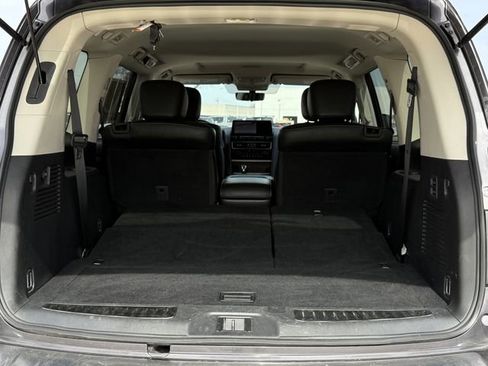 Used 2024 INFINITI QX80 Luxe image 30