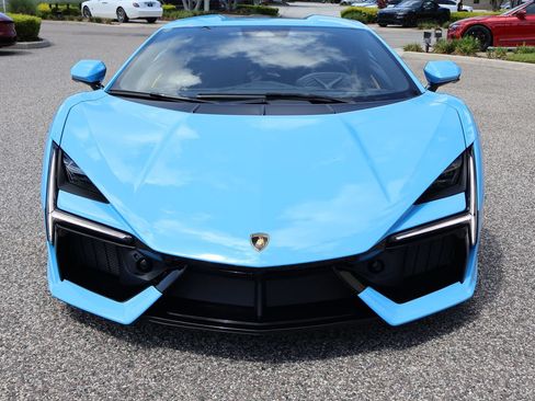 Used 2025 Lamborghini Revuelto AWD/4WD image 2