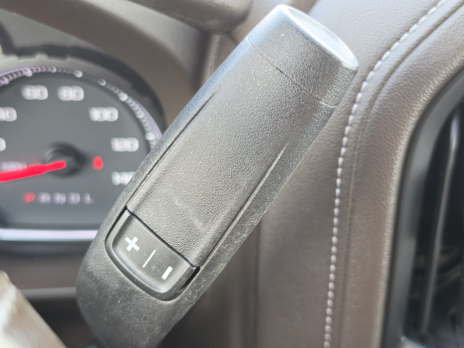 Used 2021 Chevrolet Silverado 1500 LT AWD/4WD image 25