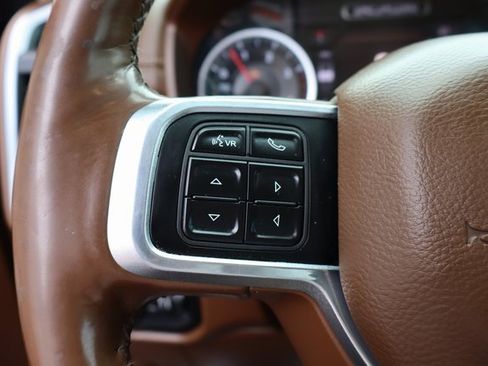 Used 2019 RAM 3500 Laramie image 17