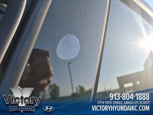 Used 2023 Tesla Model Y Performance AWD/4WD image 30