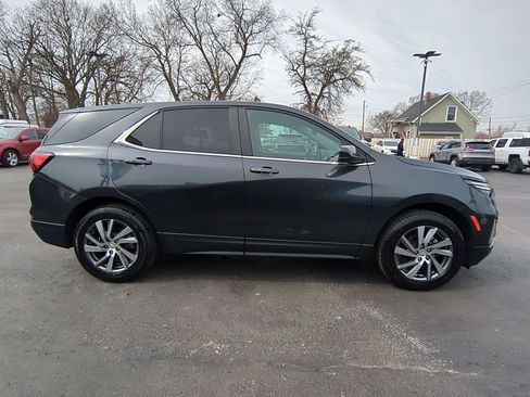 Certified 2023 Chevrolet Equinox LT AWD/4WD image 9